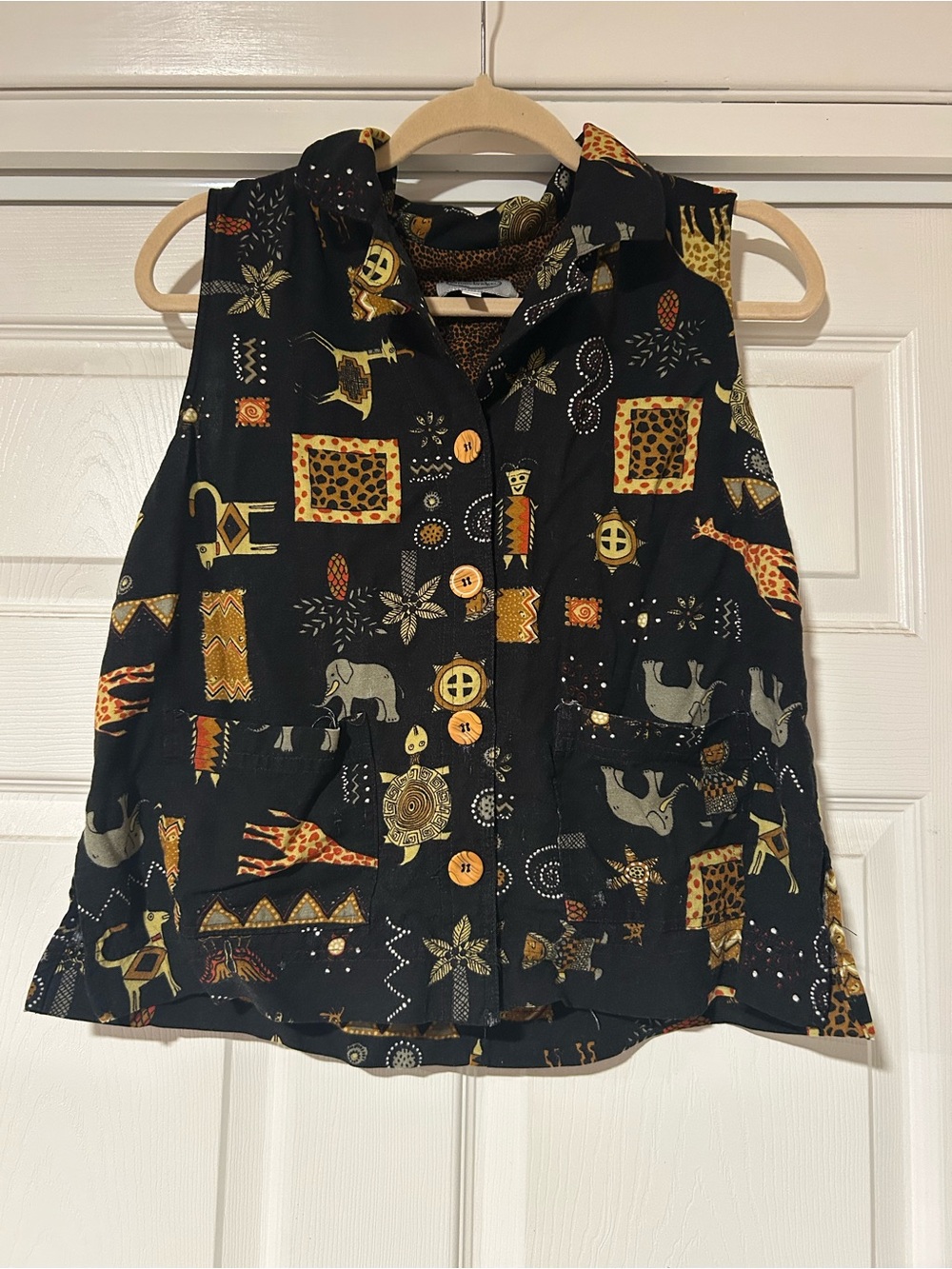 Stonebridge Black Animal Novelty Vest, size P/M Southwest/African/Safari print